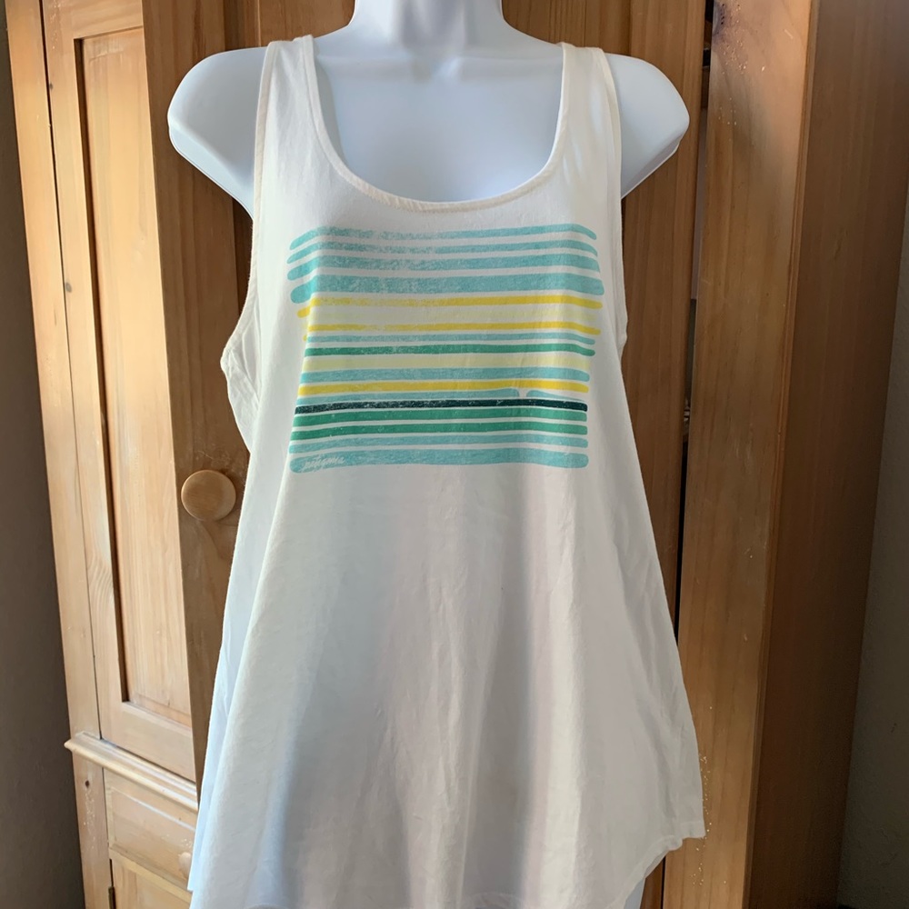 Women’s Patagonia Razorback Tee-gently worn-